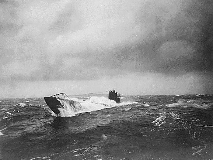 The History Place - World War I Timeline - 1915 - German U-Boat Action
