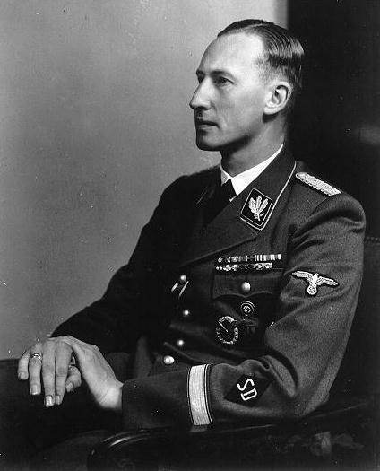 http://www.historyplace.com/worldwar2/biographies/biogfx/heydrich.jpg