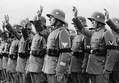 http://www.historyplace.com/worldwar2/triumph/army-oath.jpg